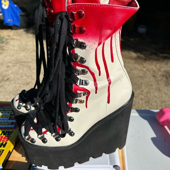 Dolls Kill Tick n’ Treat Bloody Boots Size 6.5 - Picture 3 of 4